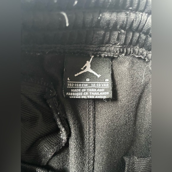 Michael Jordan sweatpants. - Picture 3 of 4
